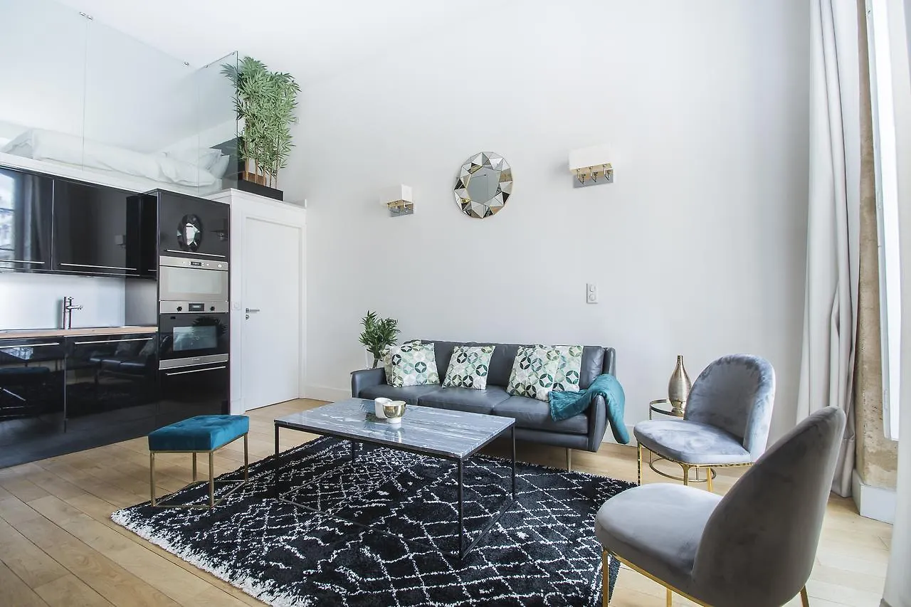 Dreamyflat - Louvre Museum Apartment *